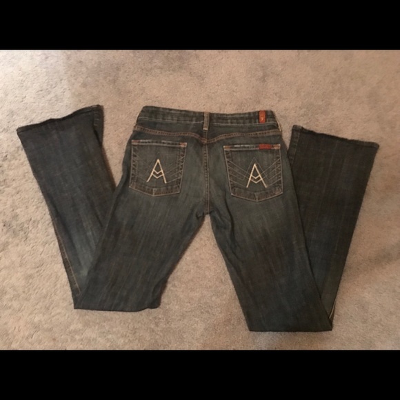 7 for All Mankind Jeans 💗 - Picture 4 of 7
